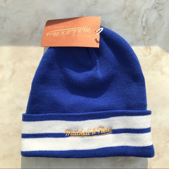 ⭐️3 for $20 Sale‼️ NBA Logo Beanie NWT - Picture 5 of 6